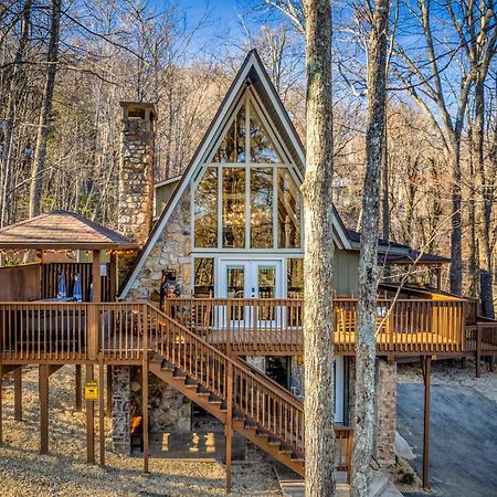 1Mile Downtown, Handicap Ramp, Hot Tub, Game Room Гетлинбург Екстериор снимка
